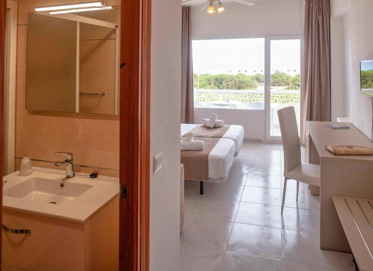 Roquetes Rooms - Formentera Break Es Pujols Eksteriør bilde