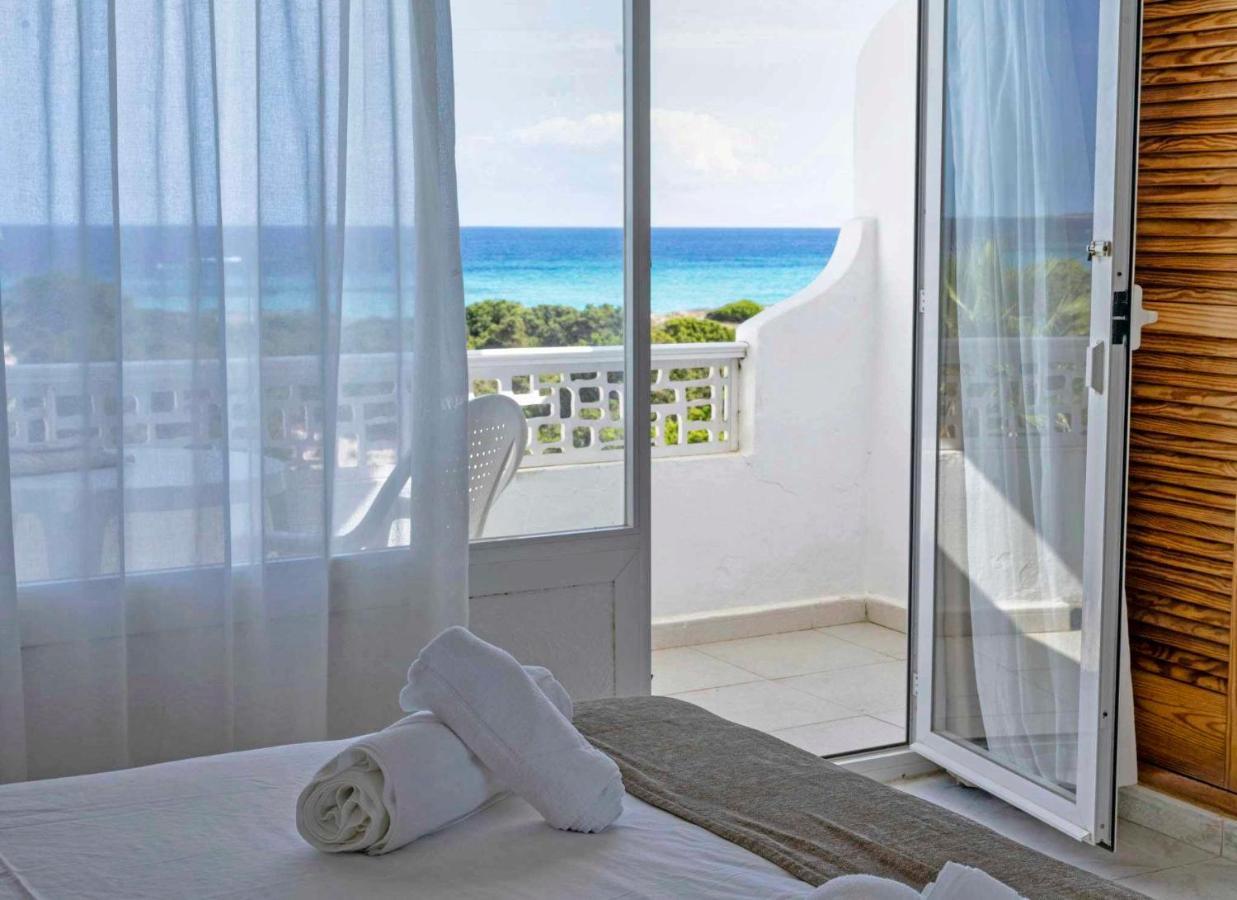 Roquetes Rooms - Formentera Break Es Pujols Eksteriør bilde